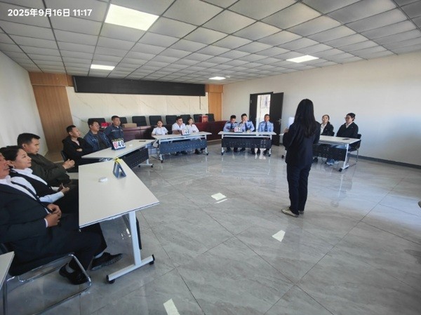 民族政策潤心田、中華民族一家親——額鹽公司組織開展民族政策宣講和知識競賽活動